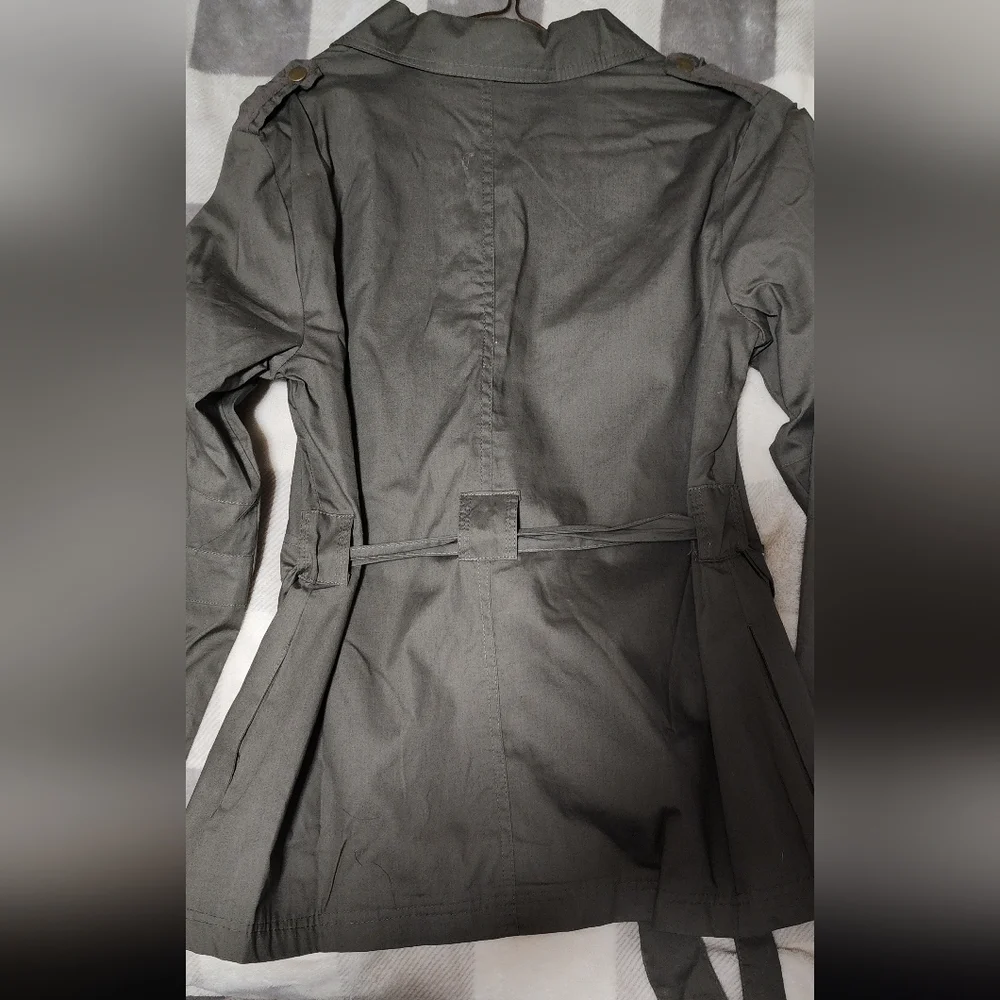Spring jacket - Picture 5 of 5